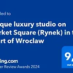 Unique Luxury Studio On Market Square